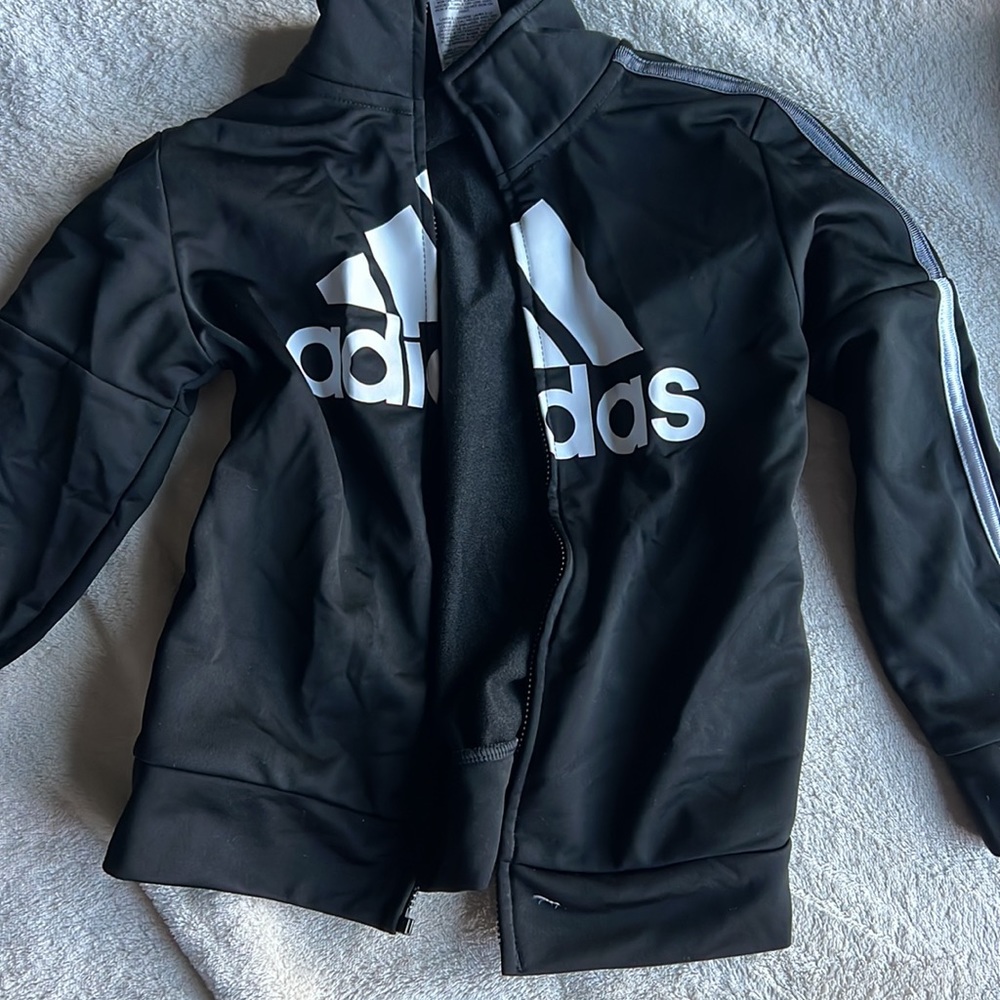 Sweater & jacket bundle - Picture 3 of 8